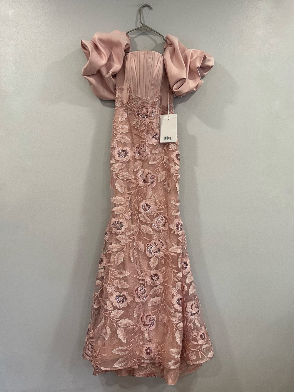 Mac Duggal 21260 Pink Satin Off The Shoulder Embroidered Mermaid Gown Sz 2